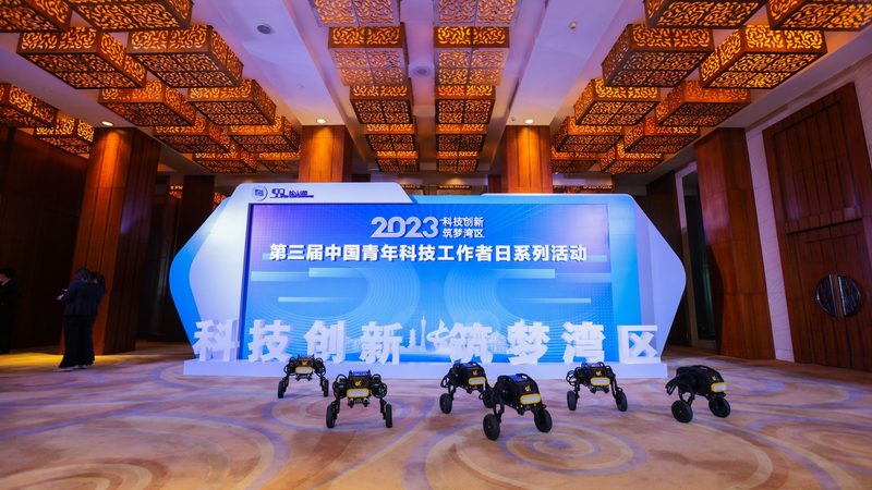 数据中台：企业数字化转型中的核心引擎